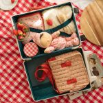 Olli Ella Dozy Dinkum alvó baba – Pip Strawberry baba